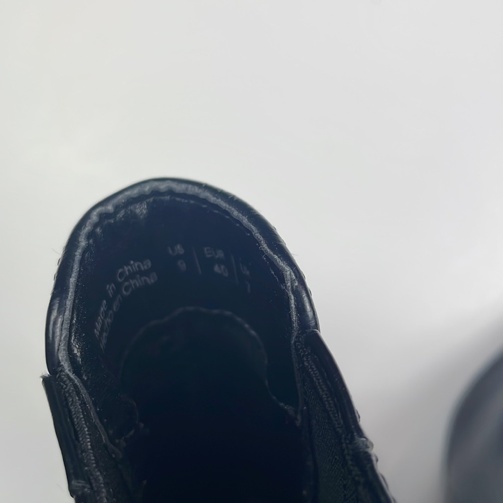 Call it Spring > Black Booties 9 - Picture 10 of 13